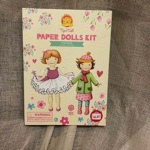 CLEARANCE * Vintage/ Portable Paper Dolls Kit